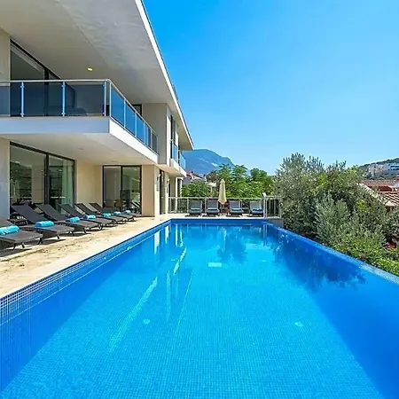 Sleeps 16 Pool Air Con Wifi * Kalkan