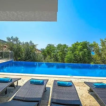 Sleeps 16 Pool Air Con Wifi Villa Kalkan